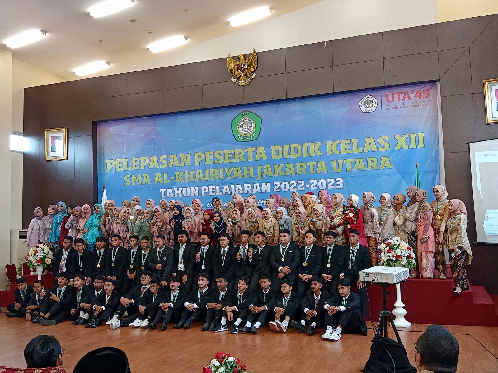 SMA Al Khairiyah Jakarta Utara Wisuda 95 Peserta Didik