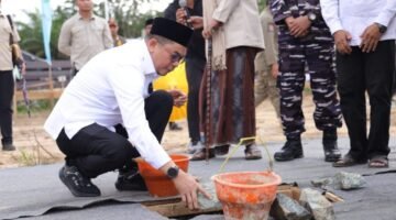 Bupati Tanah Bumbu Hadiri Puncak Milad Ponpes Salafiyah Al Istiqamah