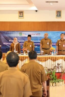 Ekspose Laporan Akhir Penyusunan Dokumen RPKD Tahun 2025–2028