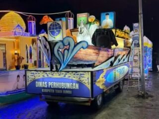 Dishub Tanah Bumbu Sabet Juara I Festival Tanglong 2026, Visualisasikan Kisah Kapal Nabi Nuh