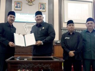 Pemkab Banjar Bersama DPRD Banjar Sahkan 3 Raperda, Perkuat Tata Kelola dan Pelayanan Publik.