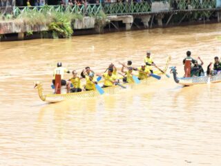 Festival Perahu Naga Bupati Cup 2026 Meriahkan Pantai Pagatan