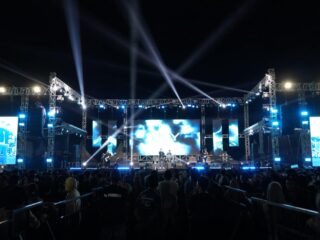 Meriah, Ribuan Warga Padati Konser Ady Eks Naff di Tanah Bumbu