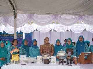 Andi Irmayani Rudi Latif Buka Lomba Masak Serba Ikan 2026