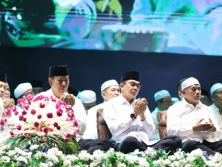 Dihadiri Ribuan Jamaah, Haul ke-6 H. Andi Arsyad Berlangsung Khidmat