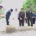 Harkitnas, Bupati Andi Rudi Latif Ziarah Makam Pahlawan Mattone