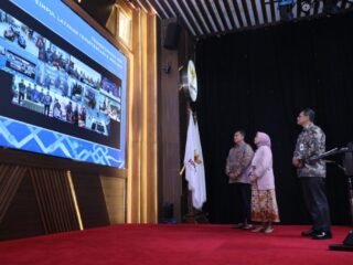 Menteri PANRB Resmikan MPP Tanah Bumbu Bersama Tujuh Daerah Lain