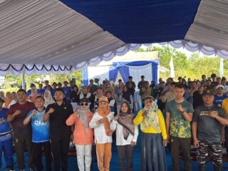 Pulihkan Ekosistem Pesisir, Pemkab Tanah Bumbu Tanam Mangrove Serentak