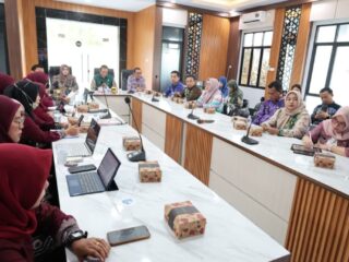 Verifikasi Data DTSEN, Pemkab Tanah Bumbu Gelar Pleno Sekolah Rakyat
