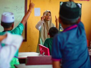 Menyala di Lembah Mandailing, Listrik 24 Jam PLN Buka Jalan Cita-Cita Anak Desa Patialo