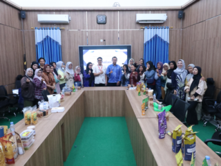 Gelar Sosialisasi Pemasaran, Pemkab Tanah Bumbu Siapkan Produk UMKM Lokal Masuk Ritel Modern