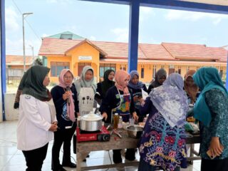 Tekan Stunting, Pemkab Tanbu Latih UMKM Olah Pangan Berbahan Ikan