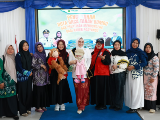 Tekan Stunting, Bunda Literasi Tanah Bumbu Latih Kader Posyandu Mendongeng